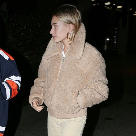 Aritzia Jackets & Blazers - Aritzia Wilfred Free Teddy Bomber Jacket Size XS ASO Hailey Bieber